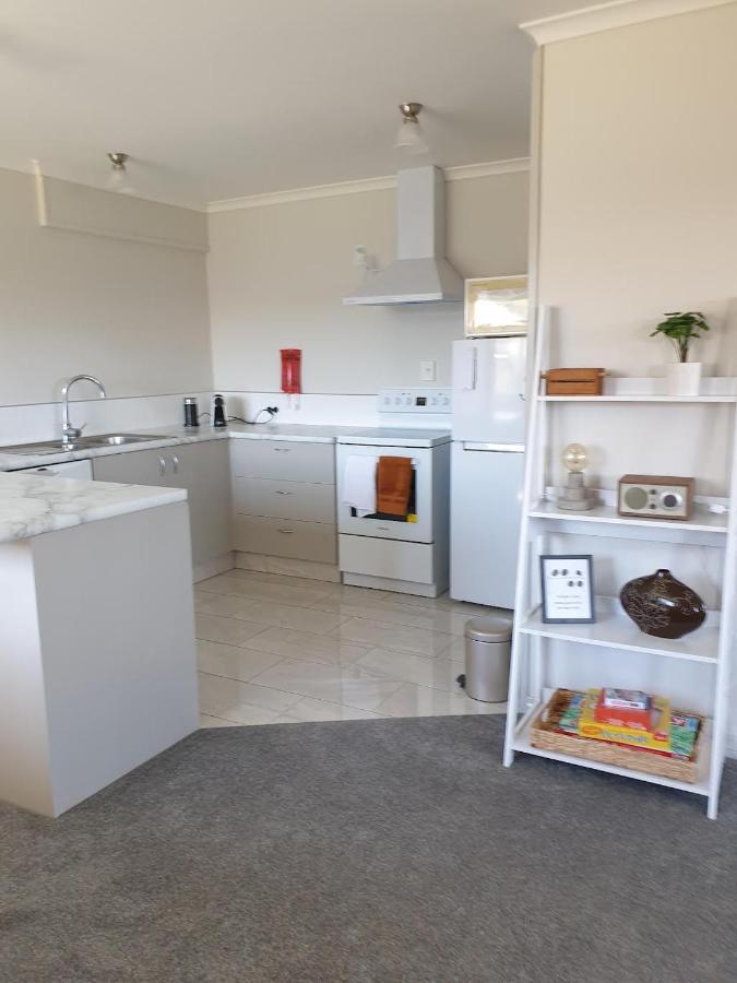 Kiwiana Gem Reefton
