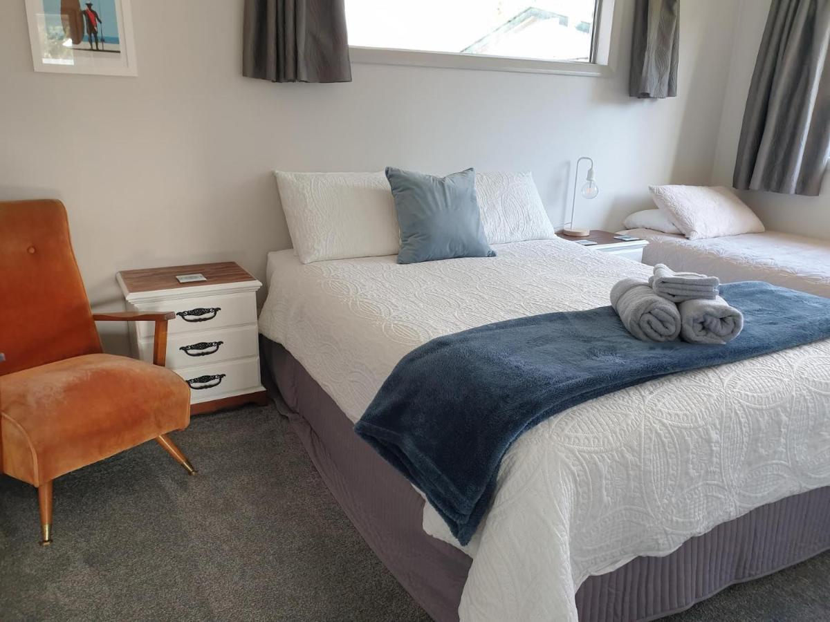 Kiwiana Gem *